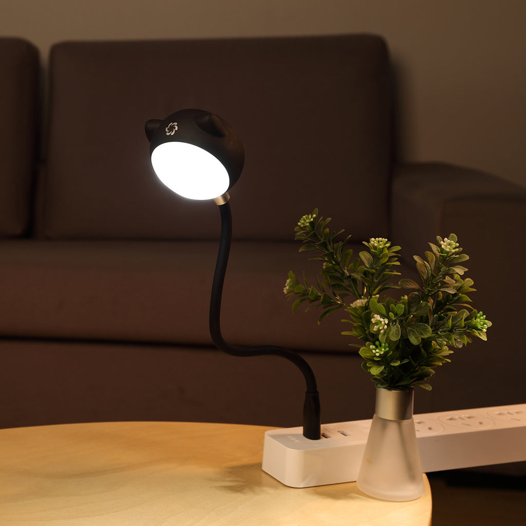 Bluetooth speaker desk lamp